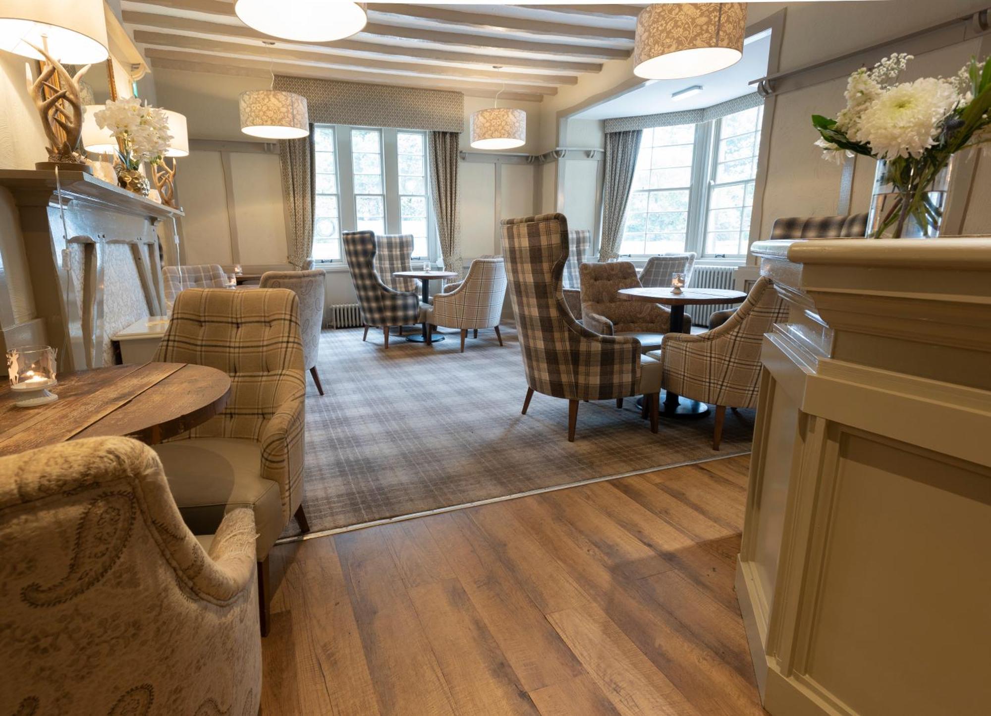 The Stair Arms Hotel Pathhead Extérieur photo
